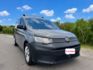 2022年 Volkswagen Caddy Cargo  特制快拆式第三人座椅+超低里程  全程原廠保養~對開式尾門超便利  手排長軸車型~原廠保固中+一手車  最高載重為806kg+設置貨艙固定扣環  第2張縮圖