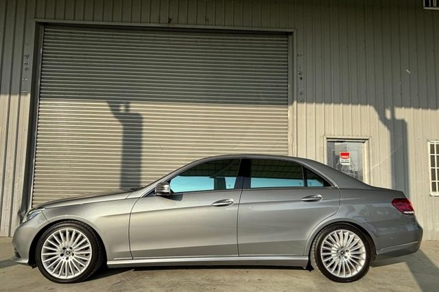 便宜賣 不用新車的2折賣你‼️  2013/14 #總代理 BENZ W212 E400 小改款 里程11萬公里 原鈑件  第3張相片