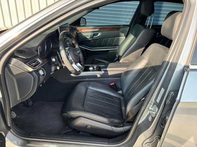 便宜賣 不用新車的2折賣你‼️  2013/14 #總代理 BENZ W212 E400 小改款 里程11萬公里 原鈑件  第8張相片