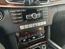 便宜賣 不用新車的2折賣你‼️  2013/14 #總代理 BENZ W212 E400 小改款 里程11萬公里 原鈑件  第16張縮圖