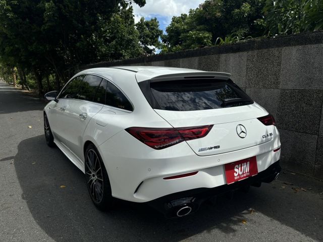 五門獵跑 跑少對色有跟車 配備不錯  2022/23 #總代理 BENZ CLA35 SB AMG 4MATIC  第4張相片