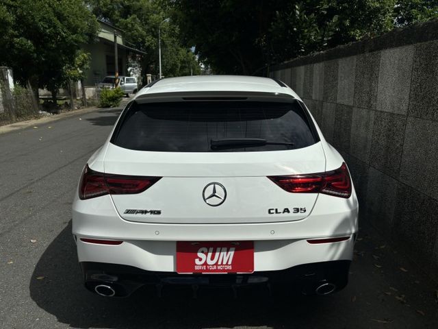 五門獵跑 跑少對色有跟車 配備不錯  2022/23 #總代理 BENZ CLA35 SB AMG 4MATIC  第5張相片