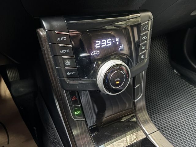 高CP值代步車‼️  2016 納智捷 S5 TURBO ECO HYPER 1.8經典型 里程12.7萬公里 原鈑件  第15張相片