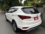 2017 現代 SANTA FE 2.2領袖版4WD 七人座 小改款 里程17.4萬公里 原鈑件 認證車‼️  第4張縮圖