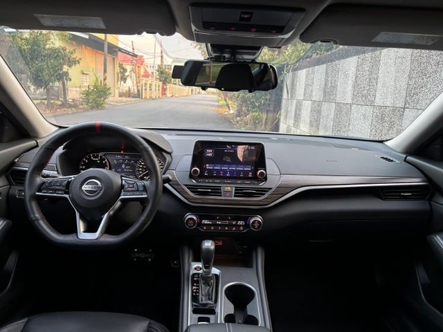小改款全速域Lv.2  2022 NISSAN ALTIMA 2.0卓越旗艦版 僅跑3萬公里 原鈑件 原廠保養 新車保固  第12張相片