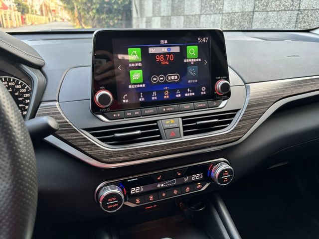 小改款全速域Lv.2  2022 NISSAN ALTIMA 2.0卓越旗艦版 僅跑3萬公里 原鈑件 原廠保養 新車保固  第14張相片