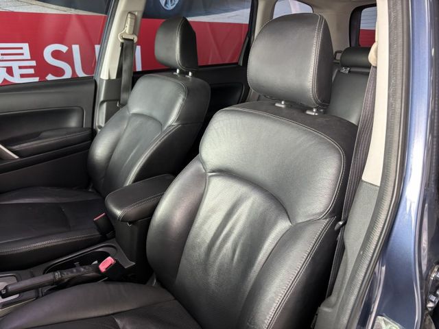 2013 SUBARU FORESTER 2.0 i Premiums 里程20.3萬公里 原鈑件 可認證‼️  第6張相片