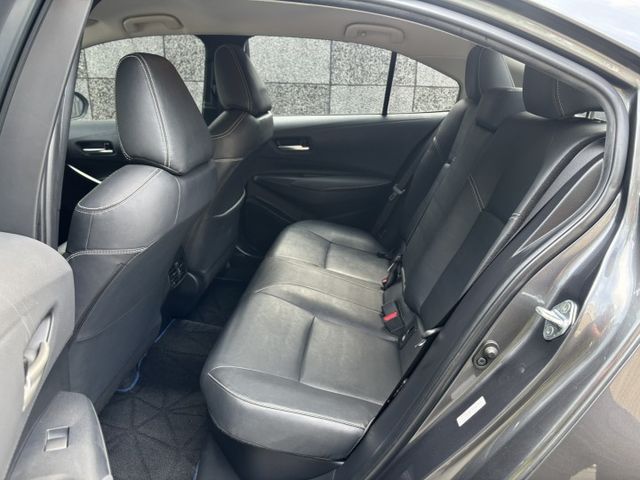 2022 TOYOTA ALTIS 油電尊爵版 里程4.3萬公里 原鈑件 新車保固中 認證車‼️  第11張相片