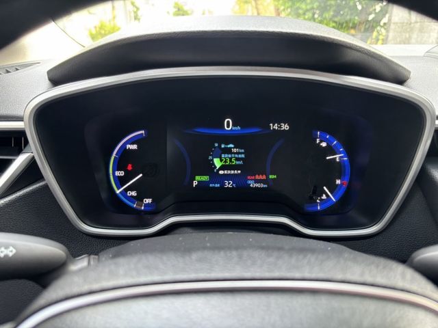 2022 TOYOTA ALTIS 油電尊爵版 里程4.3萬公里 原鈑件 新車保固中 認證車‼️  第14張相片