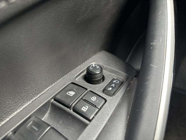 2022 TOYOTA ALTIS 油電尊爵版 里程4.3萬公里 原鈑件 新車保固中 認證車‼️  第19張相片