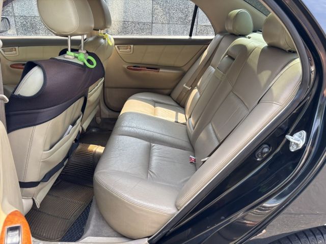 引擎順暢底盤無異音冷氣很冷‼️  2003 TOYOTA ALTIS 1.8 里程27.1萬公里 車況不錯‼️  第8張相片