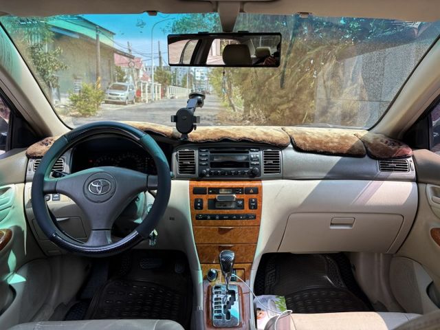 引擎順暢底盤無異音冷氣很冷‼️  2003 TOYOTA ALTIS 1.8 里程27.1萬公里 車況不錯‼️  第9張相片