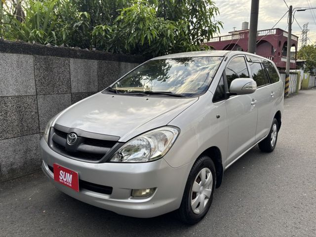 載人載貨兩相宜 省油高妥善率 擺攤跑工地都可以  2012 TOYOTA INNOVA 2.0自排 里程25.9萬公里  第1張相片