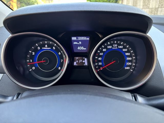 2014 現代 ELANTRA 1.8豪華版 里程12萬公里 原鈑件 可保固 認證車‼️  雙區恆溫 電折後視鏡 雨滴感  第12張相片