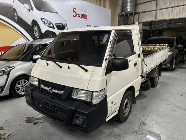 入庫整備  2019 三菱 得利卡 手排 電動升降尾門 里程20.3萬公里 車況不錯 可保固‼️  第1張相片