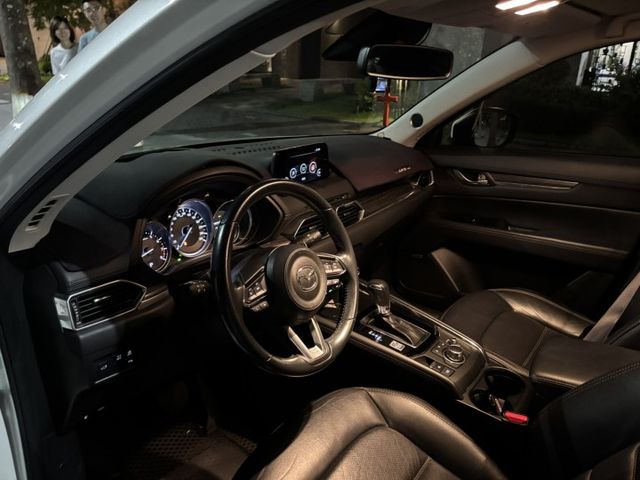 入庫整備  2018 MAZDA CX5 2.0汽油旗艦版 里程7.3萬公里 原鈑件 可保固 可認證‼️  第5張相片