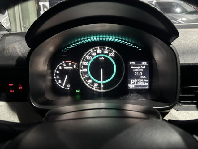 入庫整備  2017 SUZUKI IGNIS 1.2GLX 里程199000公里 車況不錯‼️  第8張相片