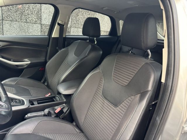 2017 FORD FOCUS 1.5T S版 里程10.6萬公里 原鈑件 原廠保養 可保固 認證車‼️  第11張相片