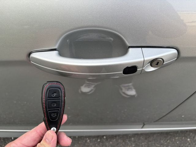 2017 FORD FOCUS 1.5T S版 里程10.6萬公里 原鈑件 原廠保養 可保固 認證車‼️  第14張相片