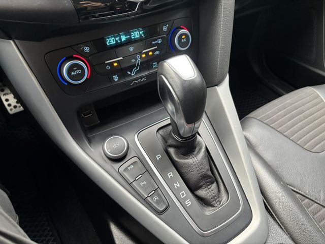 2017 FORD FOCUS 1.5T S版 里程10.6萬公里 原鈑件 原廠保養 可保固 認證車‼️  第18張相片