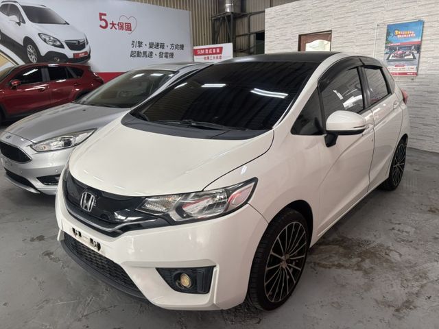 2014 HONDA FIT S版 里程23.7萬公里 車況不錯‼️  換檔撥片 倒車顯影 恆溫空調 電折後視鏡 定速巡  第1張相片