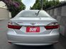 2017 TOYOTA CAMRY 2.0經典版 7.5代 里程14.1萬公里 原鈑件 可保固 認證車‼️  HID頭燈  第5張縮圖