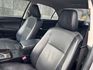 2017 TOYOTA CAMRY 2.0經典版 7.5代 里程14.1萬公里 原鈑件 可保固 認證車‼️  HID頭燈  第8張縮圖