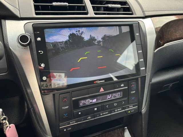 2017 TOYOTA CAMRY 2.0經典版 7.5代 里程14.1萬公里 原鈑件 可保固 認證車‼️  HID頭燈  第14張相片