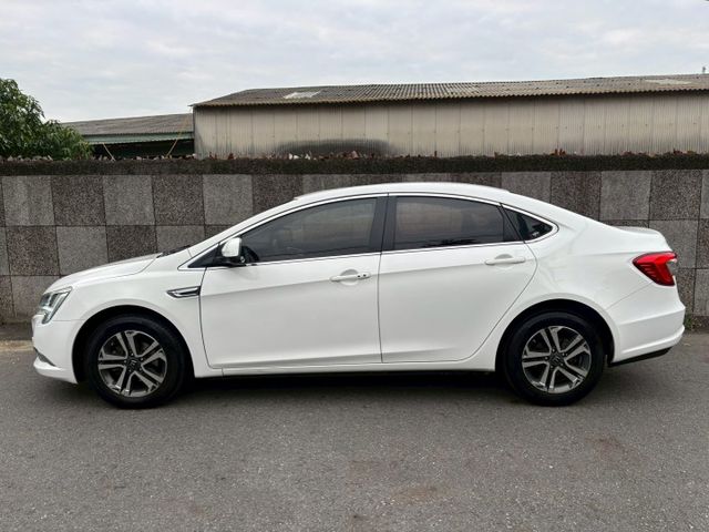 2016 納智捷 S5 TURBO ECO HYPER 1.8T尊爵版 里程14.1萬公里 可保固 可認證‼️  第3張相片