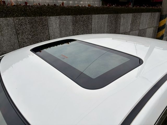 2016 納智捷 S5 TURBO ECO HYPER 1.8T尊爵版 里程14.1萬公里 可保固 可認證‼️  第6張相片