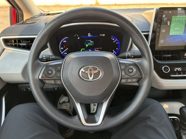 2019 TOYOTA ALTIS 油電尊爵版 里程15.1萬公里 原鈑件 認證車 大電池新車保固中‼️免鑰匙 摸門解鎖  第13張相片