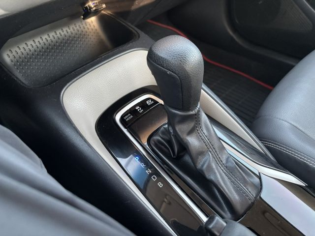 2019 TOYOTA ALTIS 油電尊爵版 里程15.1萬公里 原鈑件 認證車 大電池新車保固中‼️免鑰匙 摸門解鎖  第18張相片