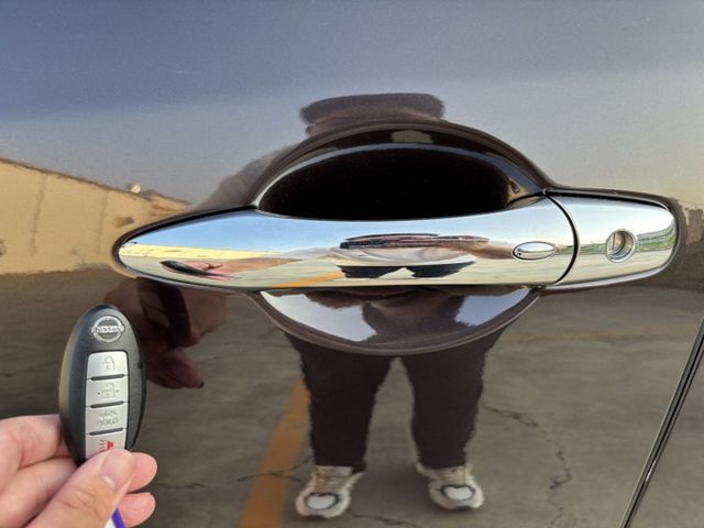 2011/12 INFINITI FX35 小改款 僅跑8.6萬公里 車況不錯‼️  HID頭燈 LED尾燈 免鑰匙  第6張相片