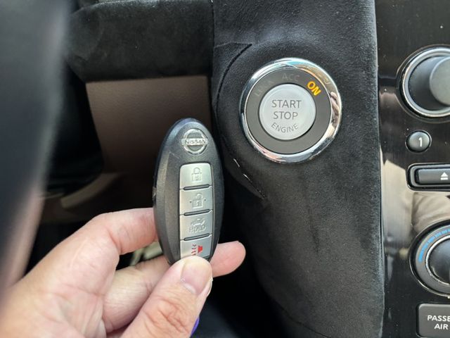 2011/12 INFINITI FX35 小改款 僅跑8.6萬公里 車況不錯‼️  HID頭燈 LED尾燈 免鑰匙  第17張相片