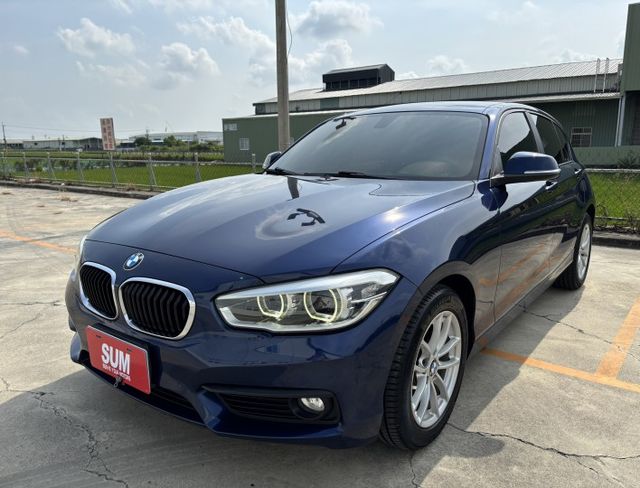 2016 BMW 118i 1.5T 小改款 里程17.4萬公里 原鈑件 認證車‼️  LED頭燈 LED尾燈 免鑰匙  第1張相片
