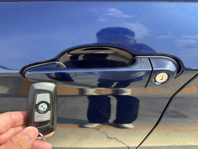 2016 BMW 118i 1.5T 小改款 里程17.4萬公里 原鈑件 認證車‼️  LED頭燈 LED尾燈 免鑰匙  第6張相片