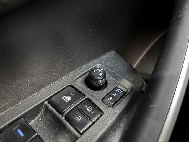 2021 TOYOTA ALTIS 1.8汽油豪華版 里程17.3萬公里 原鈑件 可保固 認證車‼️  第13張相片