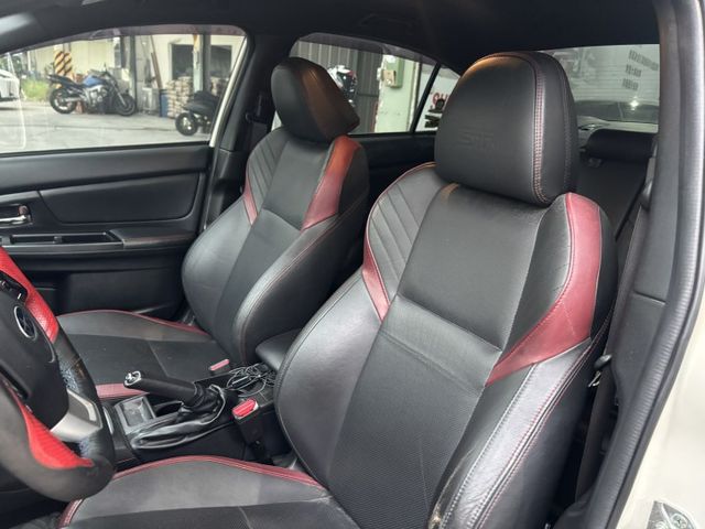 整備中  2014 SUBARU WRX 2.0 自排 里程11.6萬公里 車況不錯‼️  第6張相片