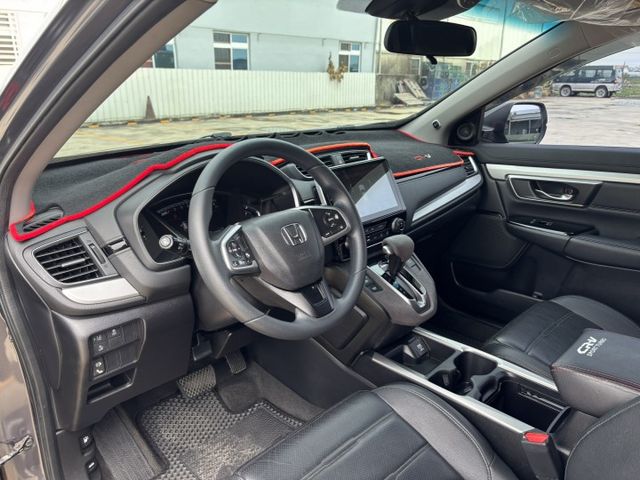 2019 HONDA CRV VTIS 1.5T 里程15.8萬公里 可保固 可認證‼️  LED頭燈 LED尾燈  第7張相片