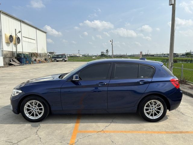 2016 BMW 118i 1.5T 小改款 里程17.4萬公里 原鈑件 認證車‼️  LED頭燈 LED尾燈 免鑰匙  第3張相片