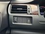 2017 TOYOTA CAMRY 2.0經典版 7.5代 里程14.1萬公里 原鈑件 可保固 認證車‼️  HID頭燈  第17張縮圖