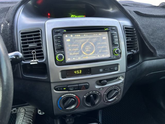 2010 TOYOTA VIOS 1.5 E版 僅跑10.9萬公里 車況不錯  電折後視鏡 皮椅 鋁圈 倒車雷達 ABS  第13張相片