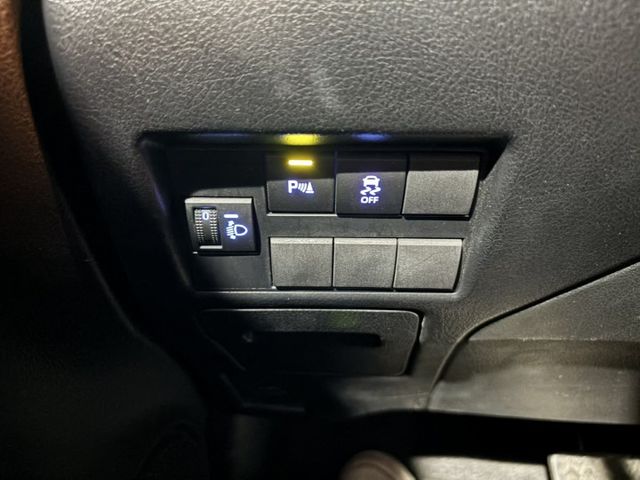 整備中  2021 TOYOTA YARIS 1.5經典版 里程10.8萬公里 可保固 可認證‼️  第12張相片