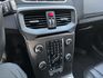 瑞典小坦克 只要17.8萬守護你的安全  2013 VOLVO V40 T4 旗艦版 里程15.4萬公里 原鈑件 可認證  第17張縮圖