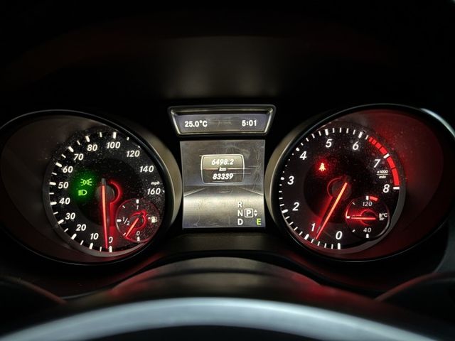 這車要找跑少的沒幾台 喜歡來談‼️2013/14 BENZ CLA250 僅跑8.3萬公里 原鈑件 可認證‼️  第10張相片