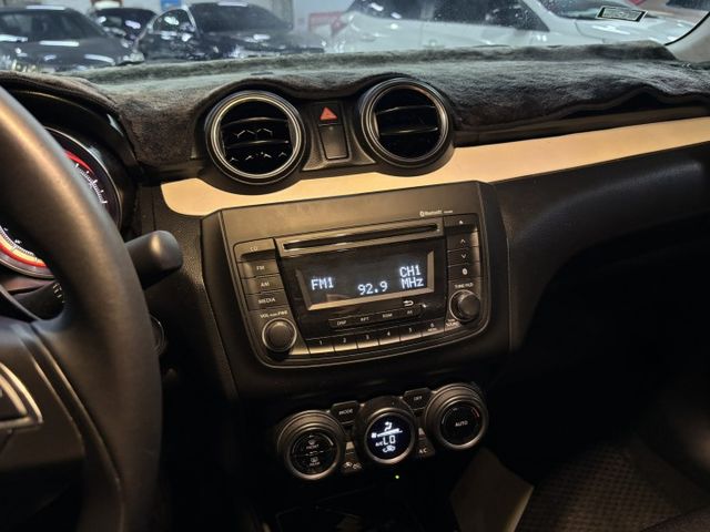 2018 SUZUKI SWIFT 1.0T 僅跑7.6萬公里 內外氣氛不錯  第10張相片