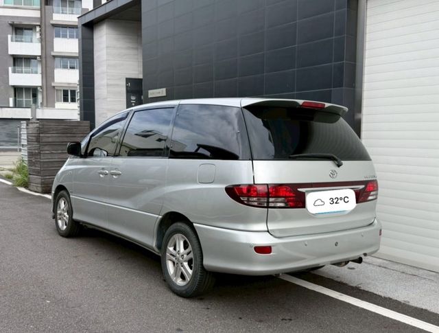 2004 TOYOTA PREVIA 2.4 僅跑12萬公里 內外氣氛優 雙電滑門  第3張相片