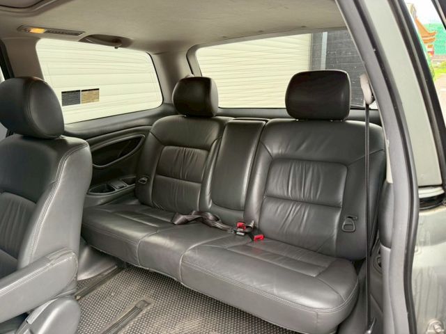 2004 TOYOTA PREVIA 2.4 僅跑12萬公里 內外氣氛優 雙電滑門  第10張相片
