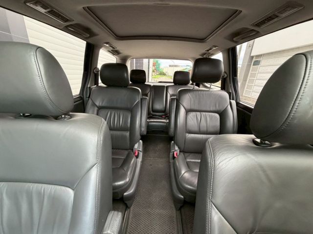 2004 TOYOTA PREVIA 2.4 僅跑12萬公里 內外氣氛優 雙電滑門  第11張相片