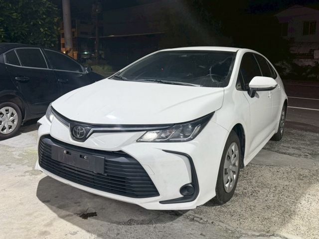 2021 TOYOTA ALTIS 汽油版 里程12.6萬公里 原鈑件 可保固 可認證‼️  第1張相片